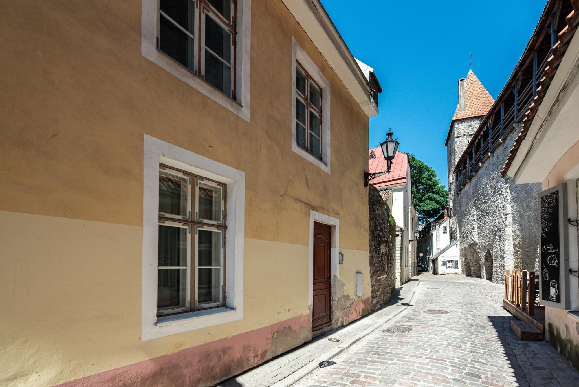 Airhome - Old Dominican Monastery Tallinn Eksteriør bilde
